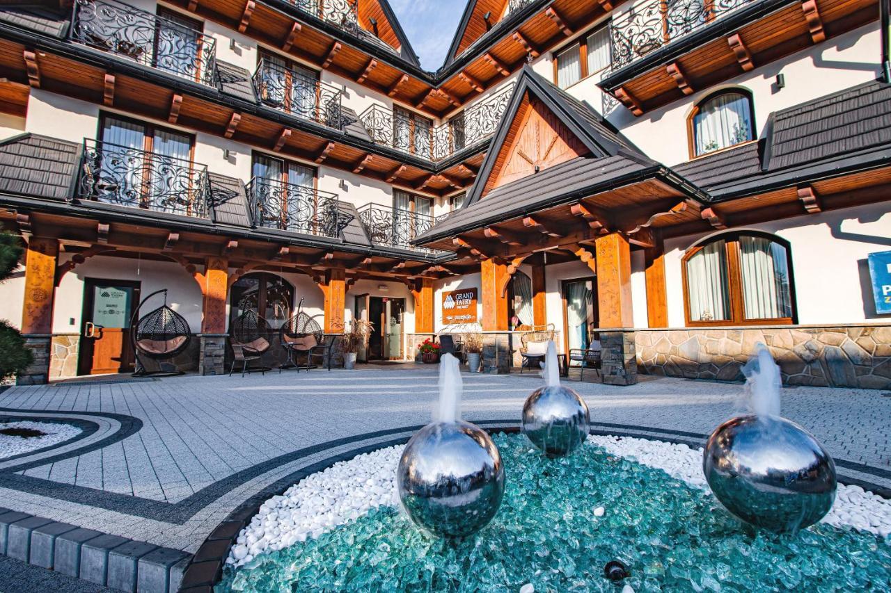 Grand Tatry - Miejsce Na Wyjatkowy Pobyt Dla Ciebie I Twojej Rodziny! - Sauna I Jacuzzi Wliczone W Cene Pobytu -10 Minut Pieszo Od Term Bania Бялка Татранска Екстериор снимка